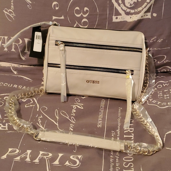 Guess zip crossbody - Picture 1 of 5